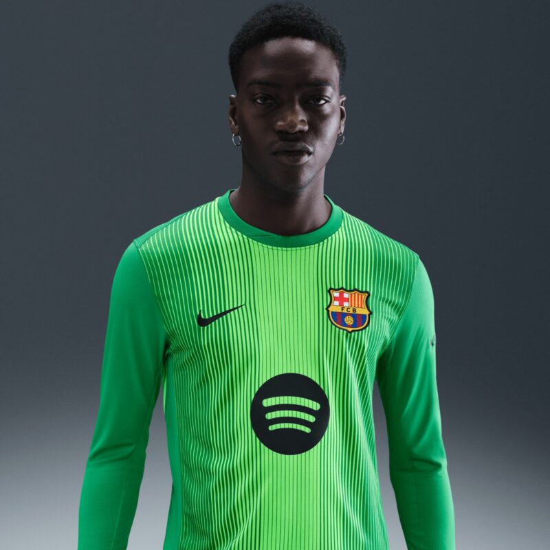 A2B image: barcelona-nike-home-goalkeeper-stadium-shirt-2025-26 Barcelona Nike Home Goalkeeper Stadium Shirt 2025-26