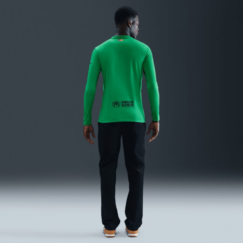 A2B image: barcelona-nike-home-goalkeeper-stadium-shirt-2025-26 Barcelona Nike Home Goalkeeper Stadium Shirt 2025-26