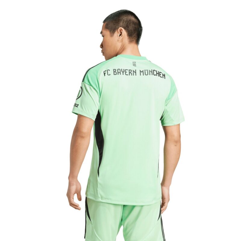 FC Bayern adidas Goalkeeper Shirt 2025-26