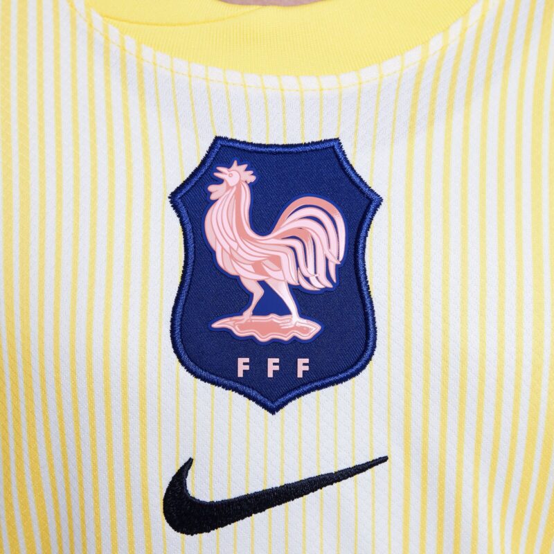 France Nike Goalkeeper Stadium Shirt 2025 - Kids
