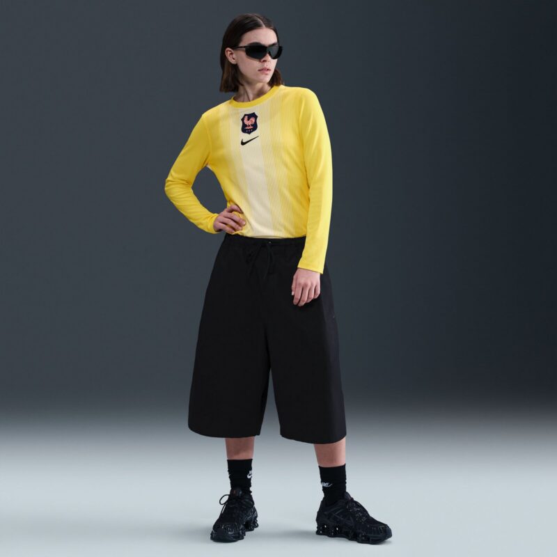 A2B image: france-nike-goalkeeper-stadium-shirt-2025-womens France Nike Goalkeeper Stadium Shirt 2025 - Womens