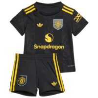 Manchester United adidas Third Babykit 2025-26 with B. Fernandes 8 printing