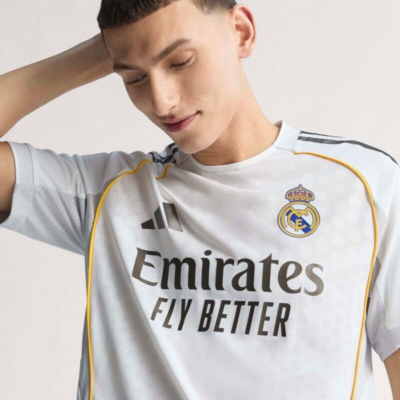 A2B image: real-madrid-adidas-home-authentic-shirt-2025-26 Real Madrid adidas Home Authentic Shirt 2025-26